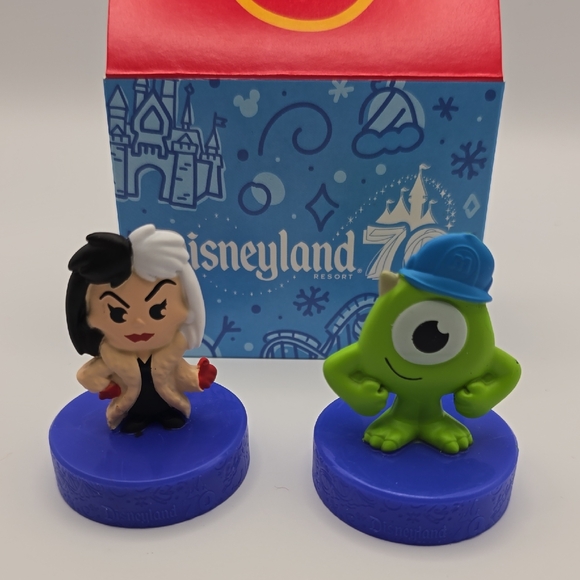 Disney Other - Disney Character Playset - Green, Black, and Blue